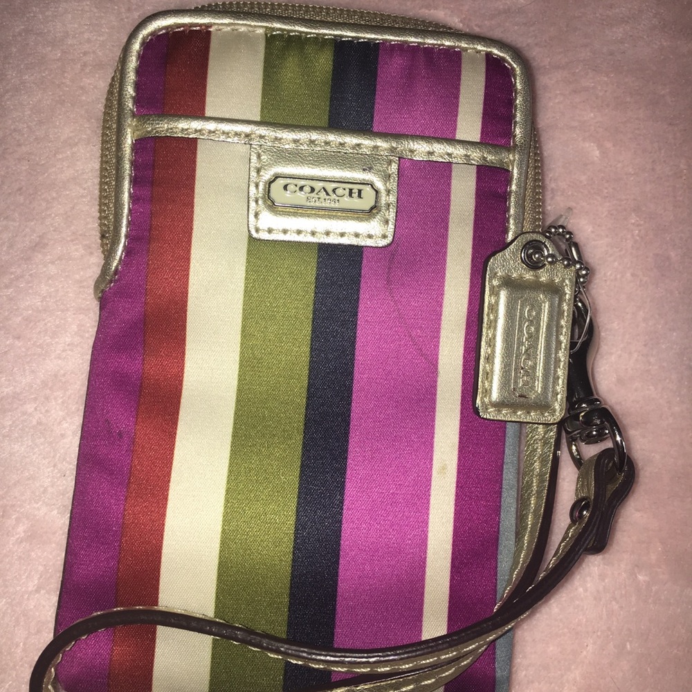 ⭐️NWOT⭐️Coach Wristlet